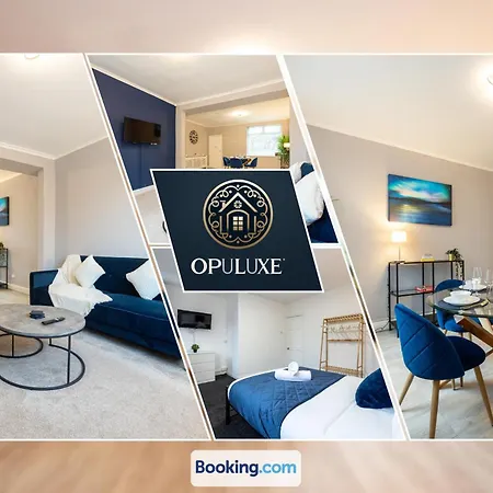 Luxurious & Homely 2 Bedroom Home By Opuluxe Properties Short Lets & Serviced Accommodation Near Manchester City Center With Free Parking Exterior photo
